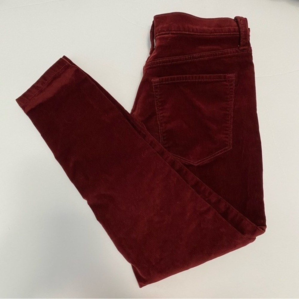Banana Republic Burgundy Corduroy Skinny Jeans 28P Heritage Old‎ Money Academia